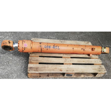 Bild zu Verschiedene Zylinder CASE 688/888/1088
